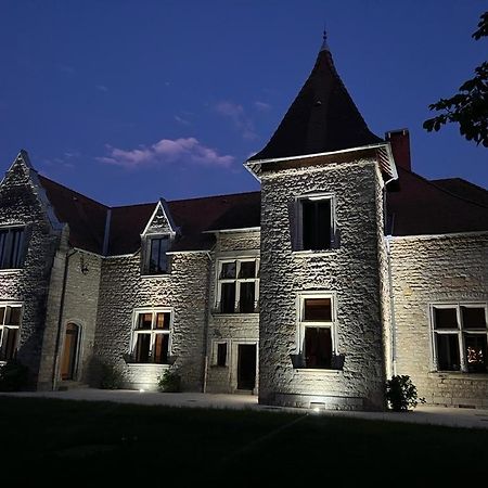 Chambres Au Chateau Du Mouillat Saint-Clair-de-la-Tour エクステリア 写真