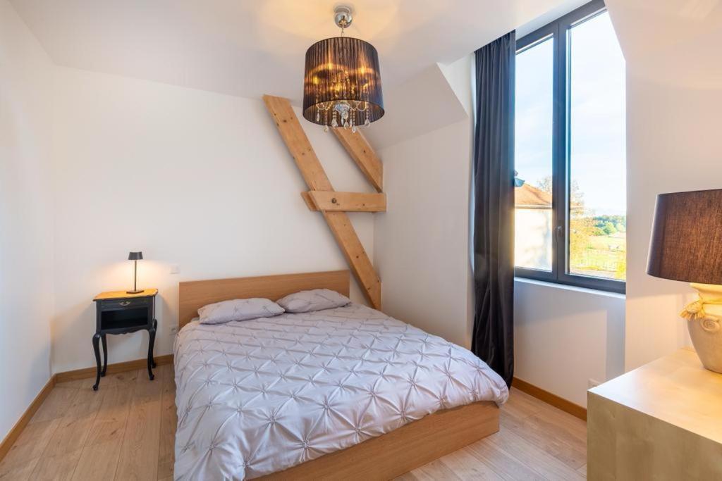 Chambres Au Chateau Du Mouillat Saint-Clair-de-la-Tour エクステリア 写真